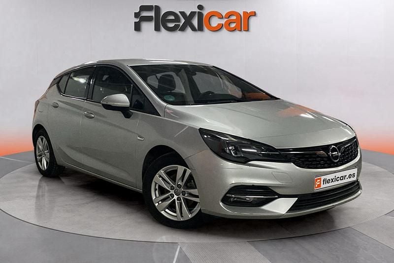 Gris Usado 2020 Opel Astra GS Line Utilitario | 9490 € (Buen precio) - Imagen 1/4
