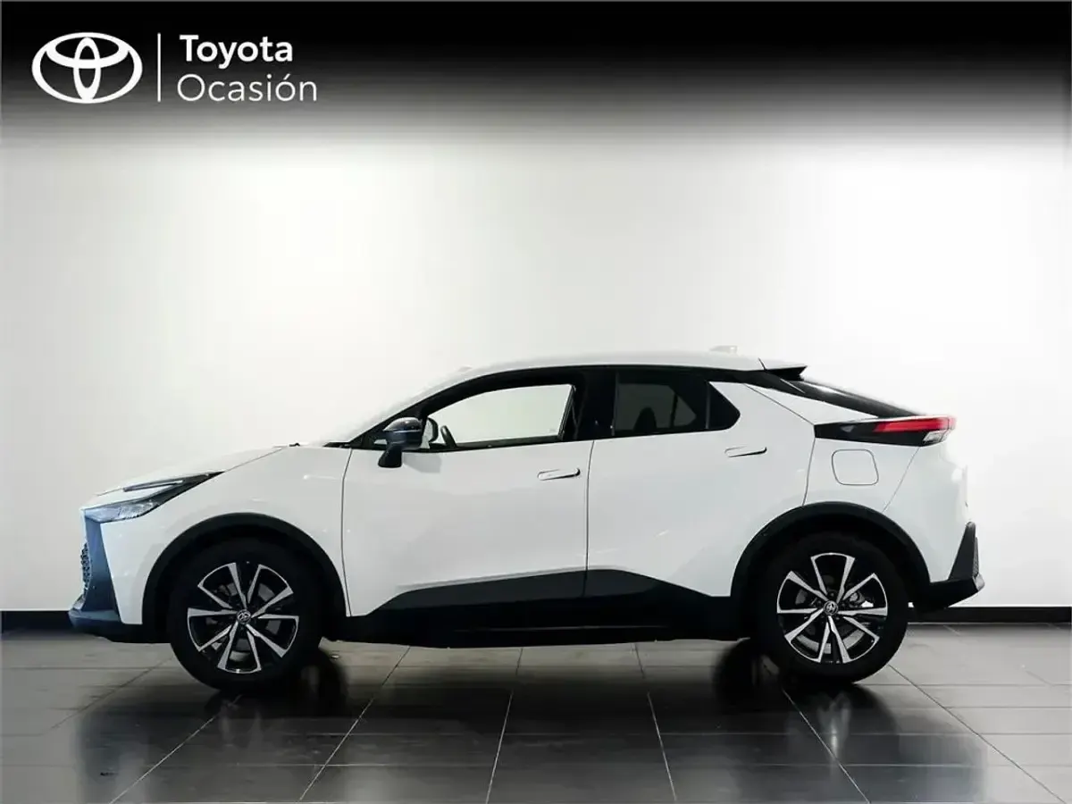 Usado Toyota C-HR Advance 223 CV (164 kW) 2025 Blanco SUV