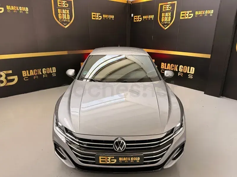 Usado VW Arteon R-line 150 CV (110 kW) 2023 Gris / plata Berlina