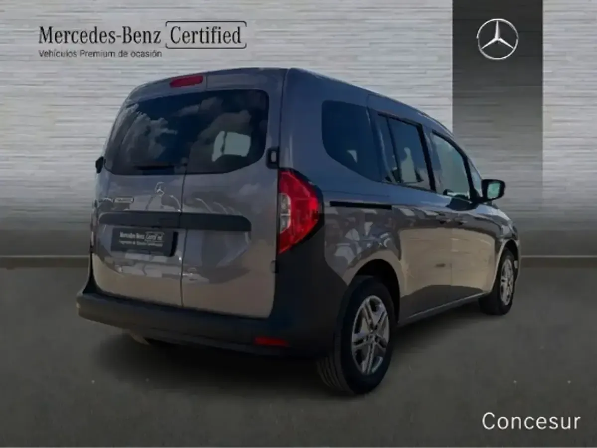 Używany Mercedes eCitan 89 kW (122 KM) 2025 Szary Kombi