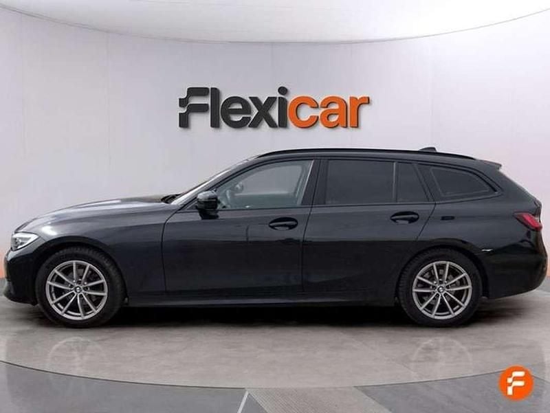 Usado BMW 318 150 HP (110 kW) 2022 Preto Carrinha