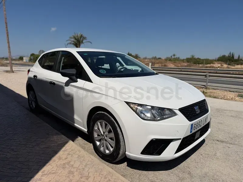 Usado Seat Ibiza Reference 80 CV (58 kW) 2021 Blanco Utilitario