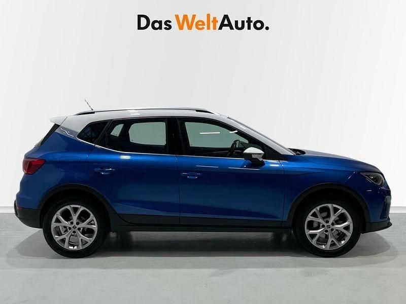 Usado Seat Arona FR 110 CV (80 kW) 2024 Azul SUV