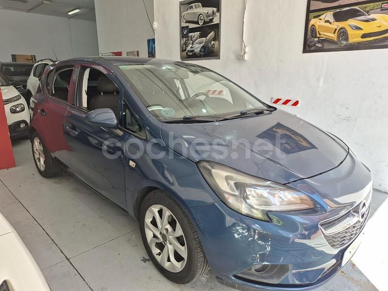 Usado Opel Corsa Color Edition 90 CV (66 kW) 2015 Gris / plata Berlina