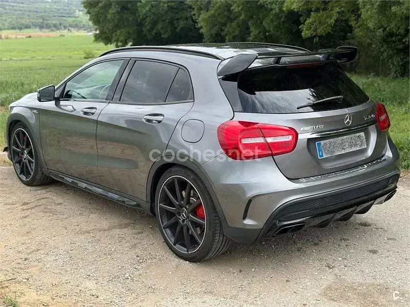 Usado Mercedes GLA45 AMG 381 CV (280 kW) 2015 Gris / plata SUV