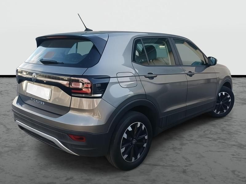 Usado VW T-Cross Edition 95 CV (69 kW) 2021 Gris magnesio metalizado SUV