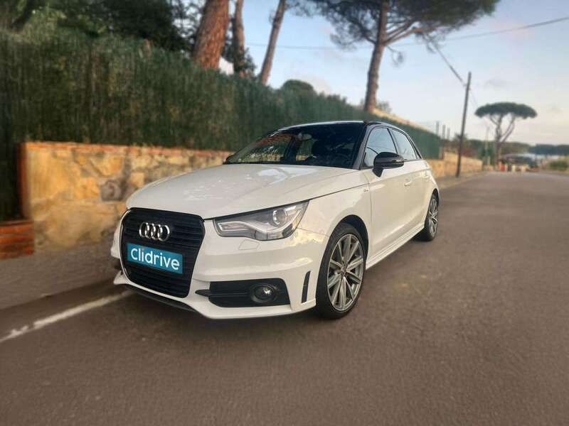 Blanco Usado 2014 Audi A1 Attraction Utilitario | 10.490 € (Precio justo) - Imagen 1/3