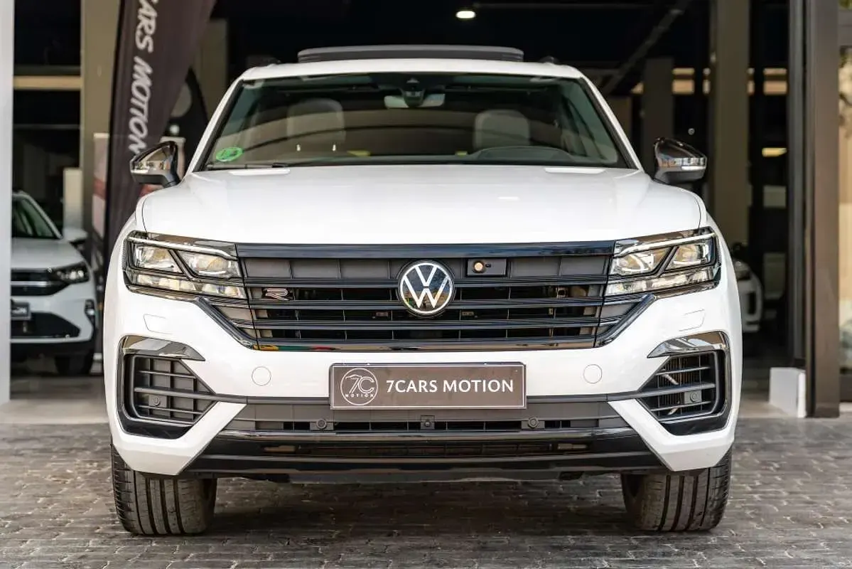 Usado VW Touareg Elegance 286 CV (210 kW) 2023 Blanco SUV