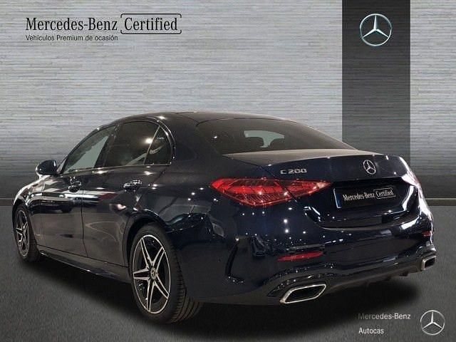 Usado Mercedes C200 AMG line 204 CV (150 kW) 2021 Azul cavansita