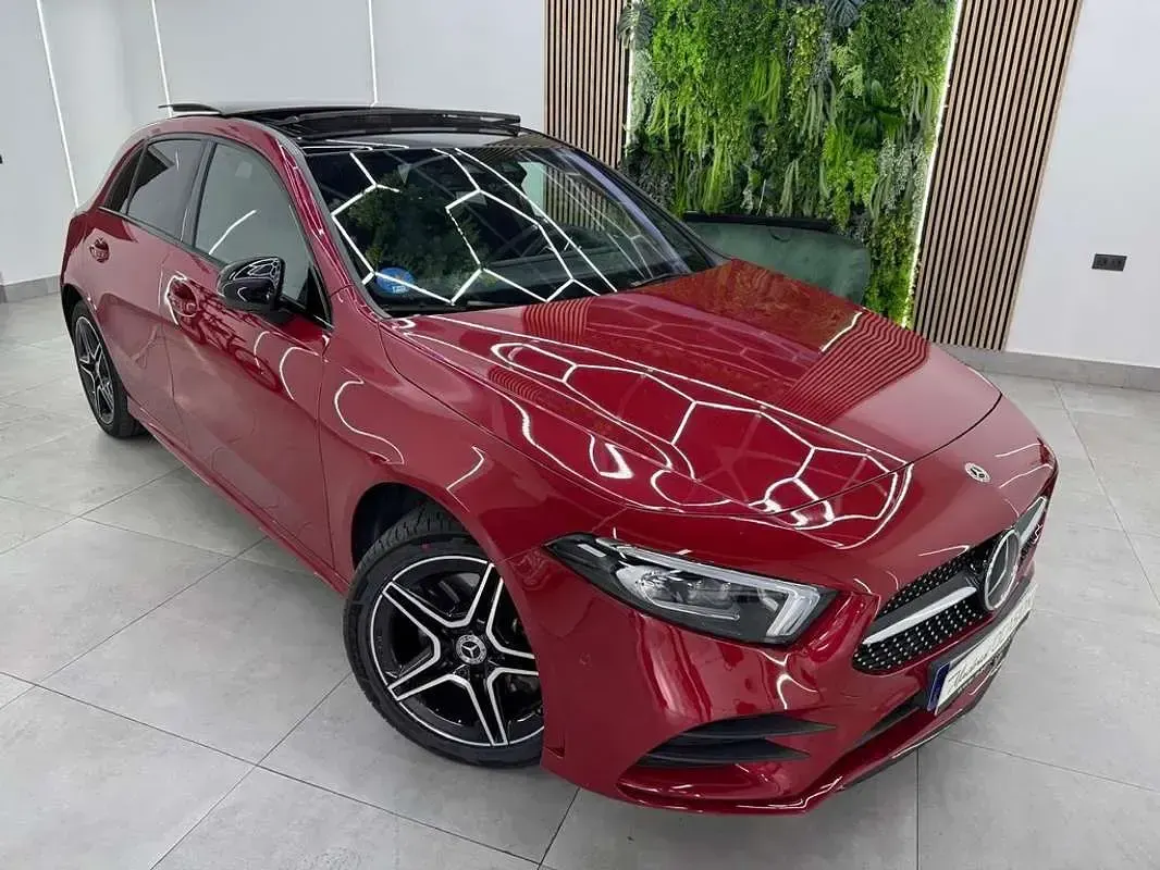 Usado Mercedes A250 218 CV (160 kW) 2021 Rojo Utilitario