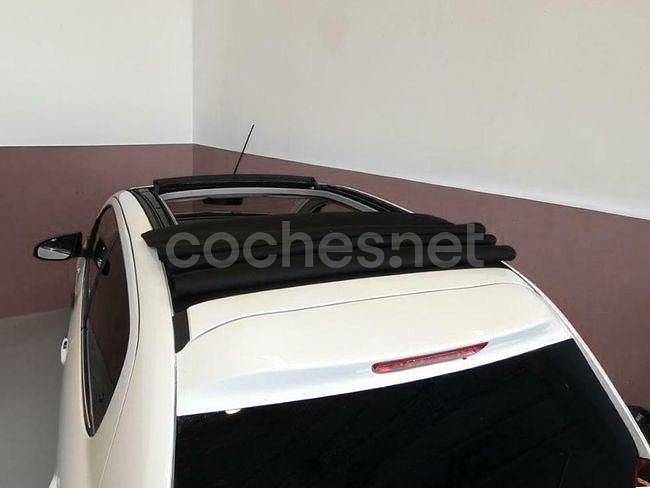 Usado Peugeot 108 Allure 72 CV (52 kW) 2021 Blanco Descapotable