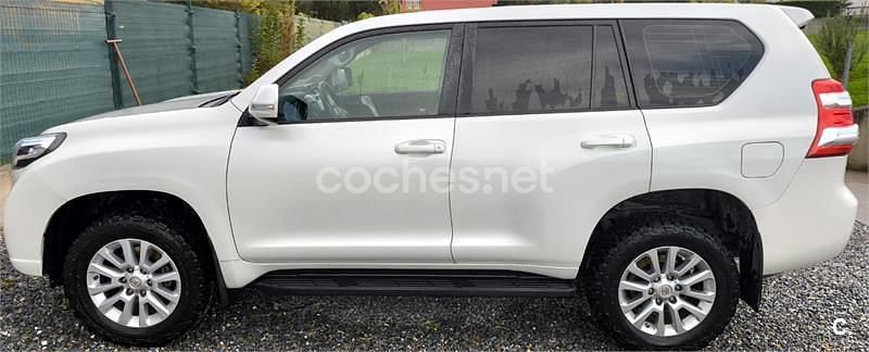 Blanco Usado 2014 Toyota Land Cruiser Edition SUV | 32.000 € (Precio justo) - Imagen 1/4