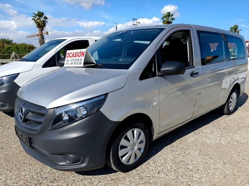 Usado Mercedes Vito 136 CV (100 kW) 2021 Gris Van