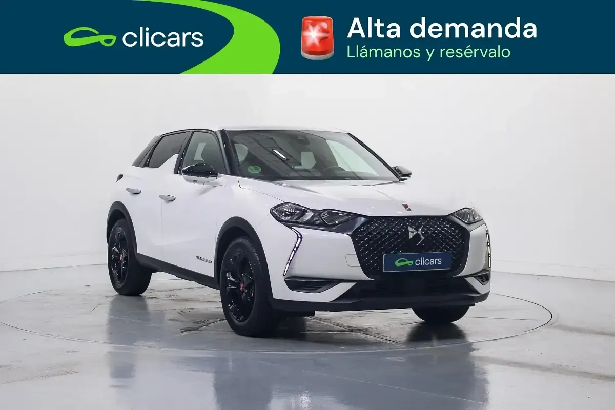 Usado DS Automobiles DS3 Crossback Performance 100 CV (73 kW) 2022 Blanco SUV