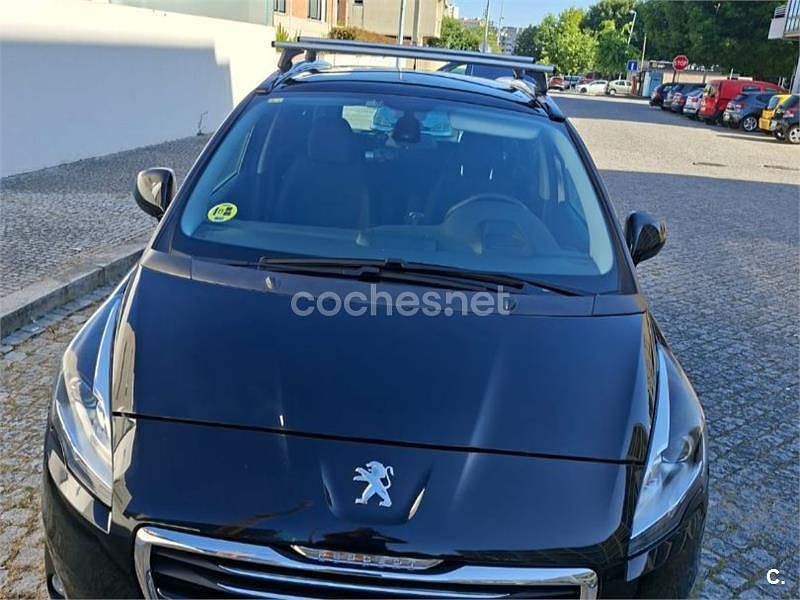 Negro Usado 2014 Peugeot 5008 Style Monovolumen | 9699 € (Caro) - Imagen 1/4