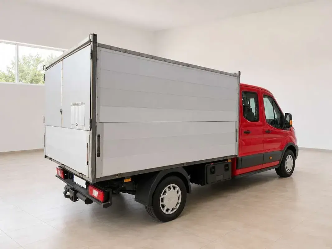 Usado Ford Transit 170 CV (125 kW) 2018 Rojo Van