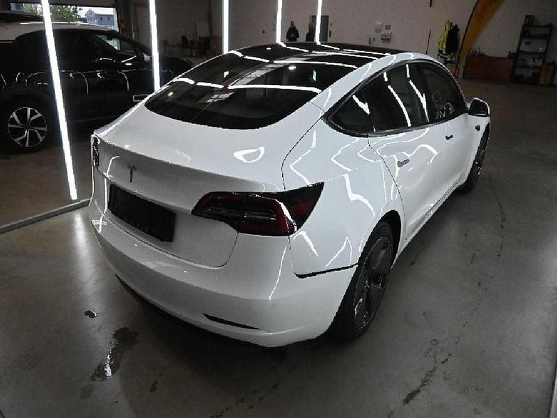 Usado Tesla Model 3 RWD 236 kW (321 CV) 2023 Blanco Berlina