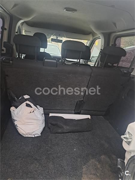 Usado Fiat Doblò Active 90 CV (66 kW) 2015 Blanco Monovolumen