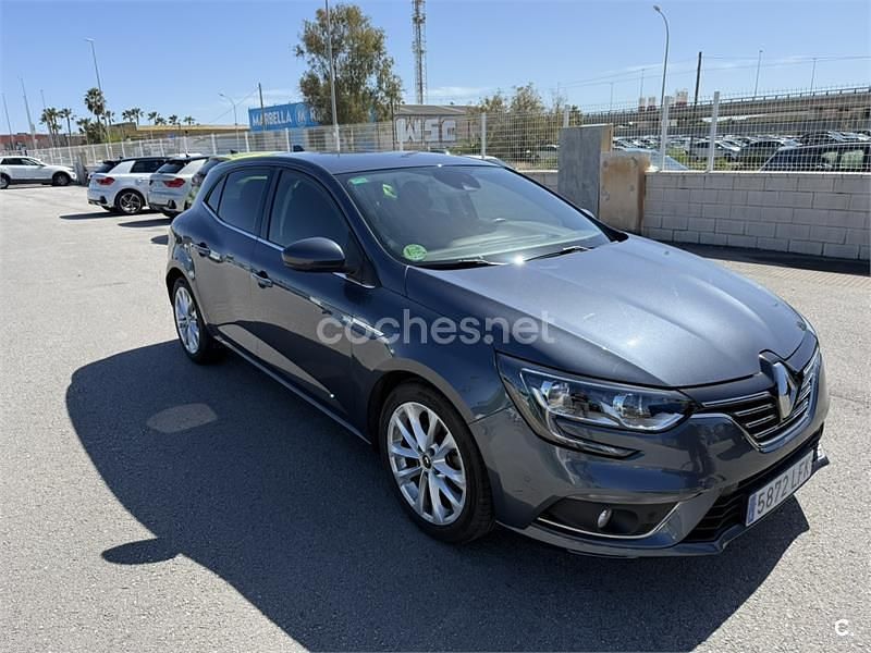 Usado Renault Mégane IV Business 115 CV (84 kW) 2020 Azul Berlina