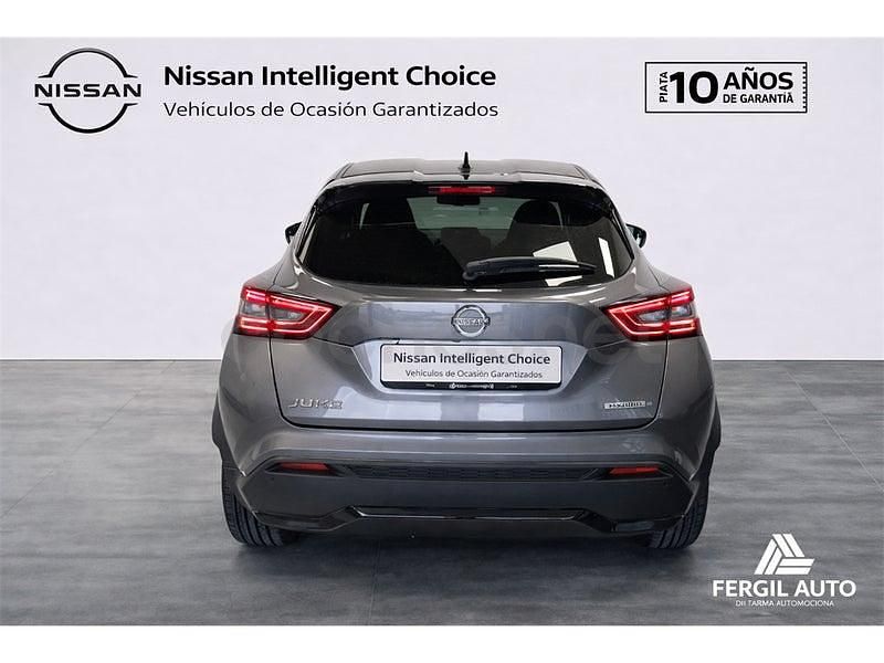 Usado Nissan Juke 143 CV (105 kW) 2022 Gris / plata SUV