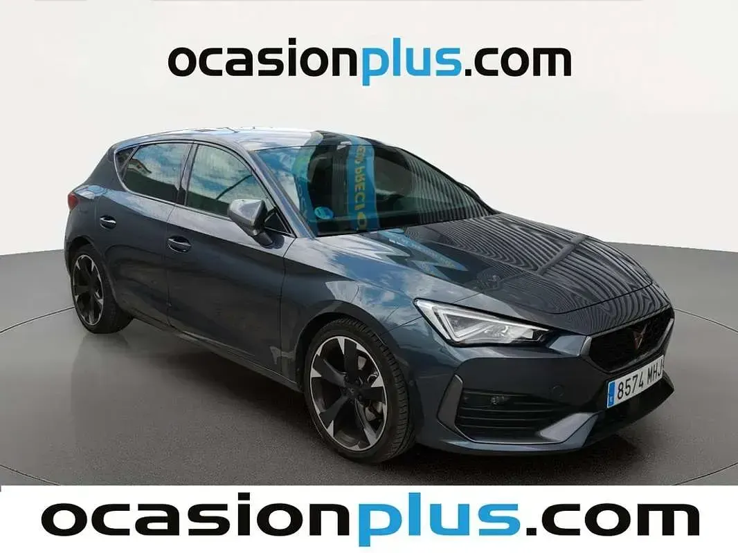 Usado Cupra Leon 150 CV (110 kW) 2023 Gris Utilitario