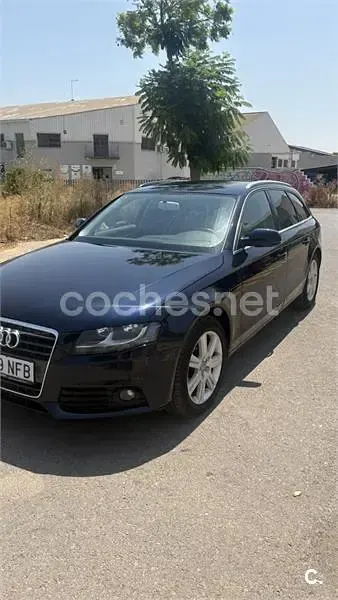 Usado Audi A4 190 CV (139 kW) 2010 Negro Familiar