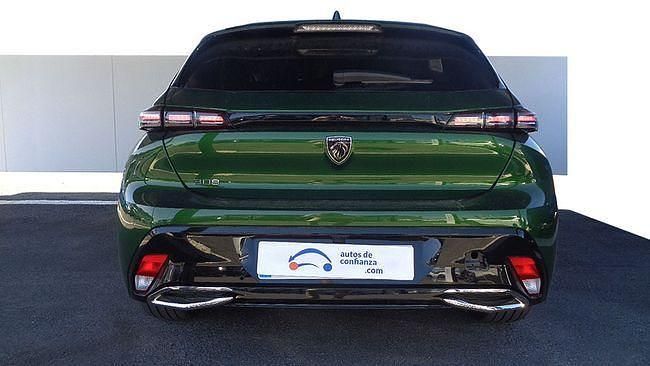 Usado Peugeot 308 Allure 130 CV (95 kW) 2024 Verde