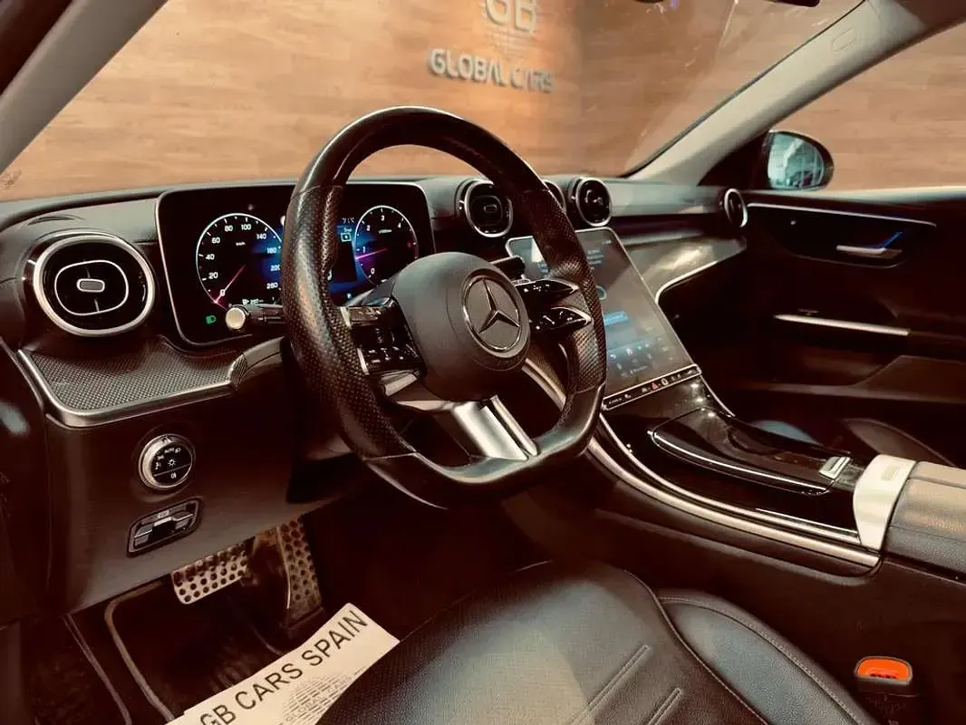 Usado Mercedes C220 200 CV (147 kW) 2022 Gris Berlina