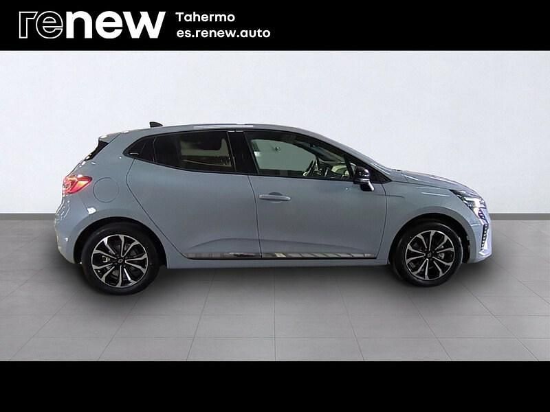 Usado Renault Clio V Techno 140 CV (102 kW) 2023 Gris Berlina