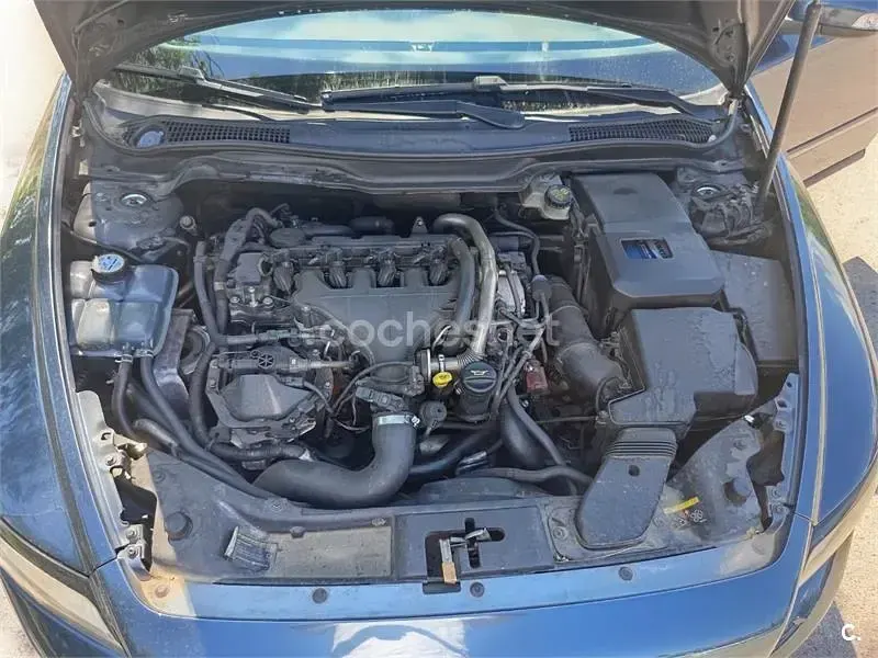 Usado Volvo S40 Kinetic 136 CV (100 kW) 2007 Negro Berlina