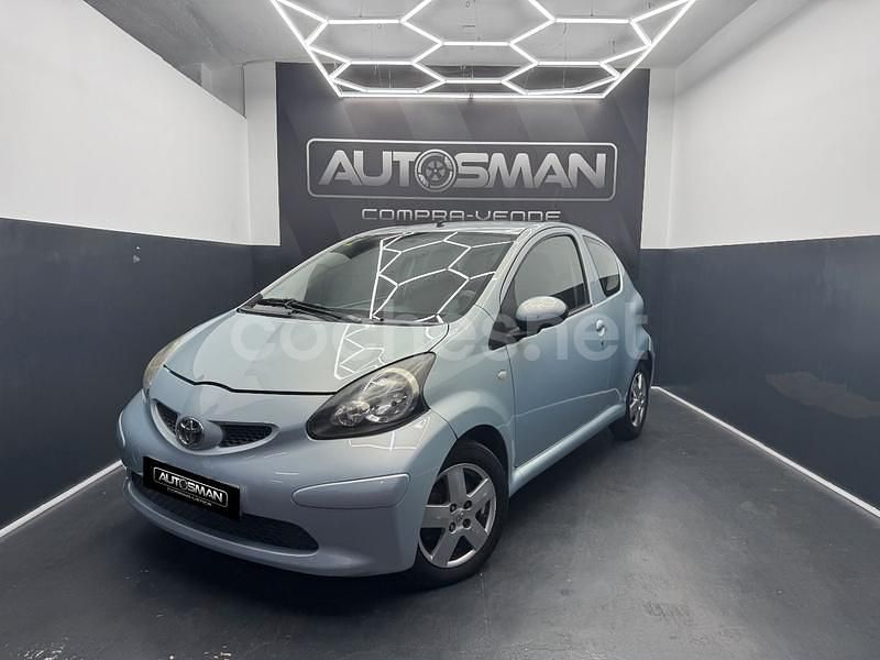 Azul Usado 2006 Toyota Aygo Utilitario | 3990 € (Precio justo) - Imagen 1/4