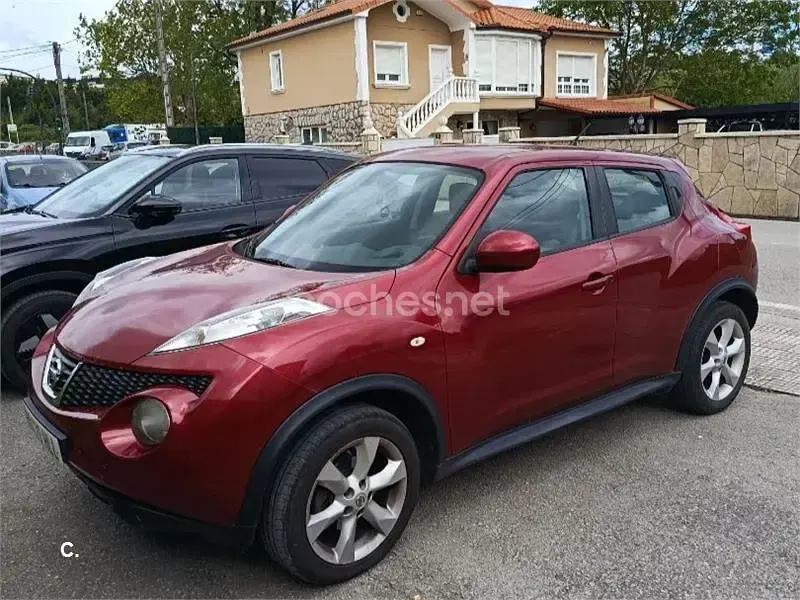 Usado Nissan Juke Tekna 117 CV (86 kW) 2012 Granate SUV