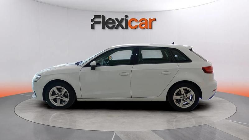 Usado Audi A3 Premium 150 CV (110 kW) 2019 Blanco Berlina