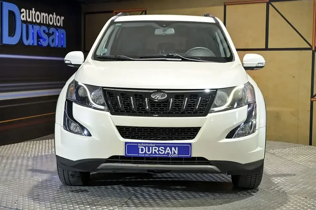 Usado Mahindra XUV500 140 CV (102 kW) 2017 Blanco SUV