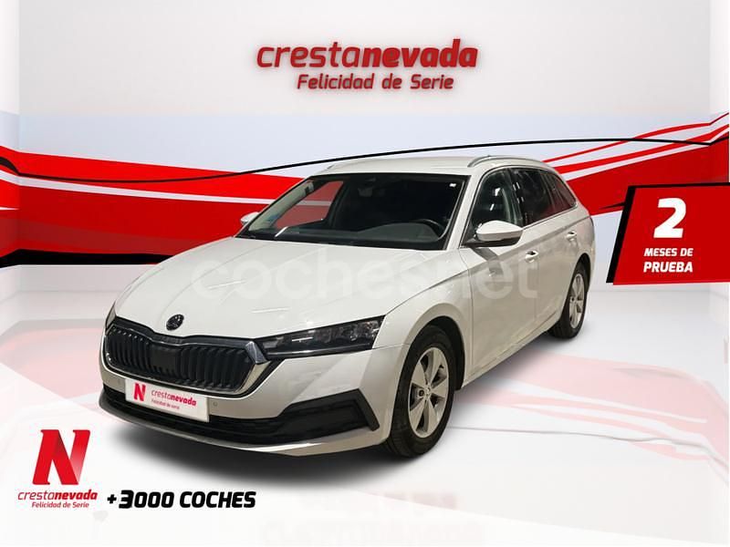 Blanco Usado 2021 Skoda Octavia Familiar | 17.990 € (Un poco caro) - Imagen 1/4