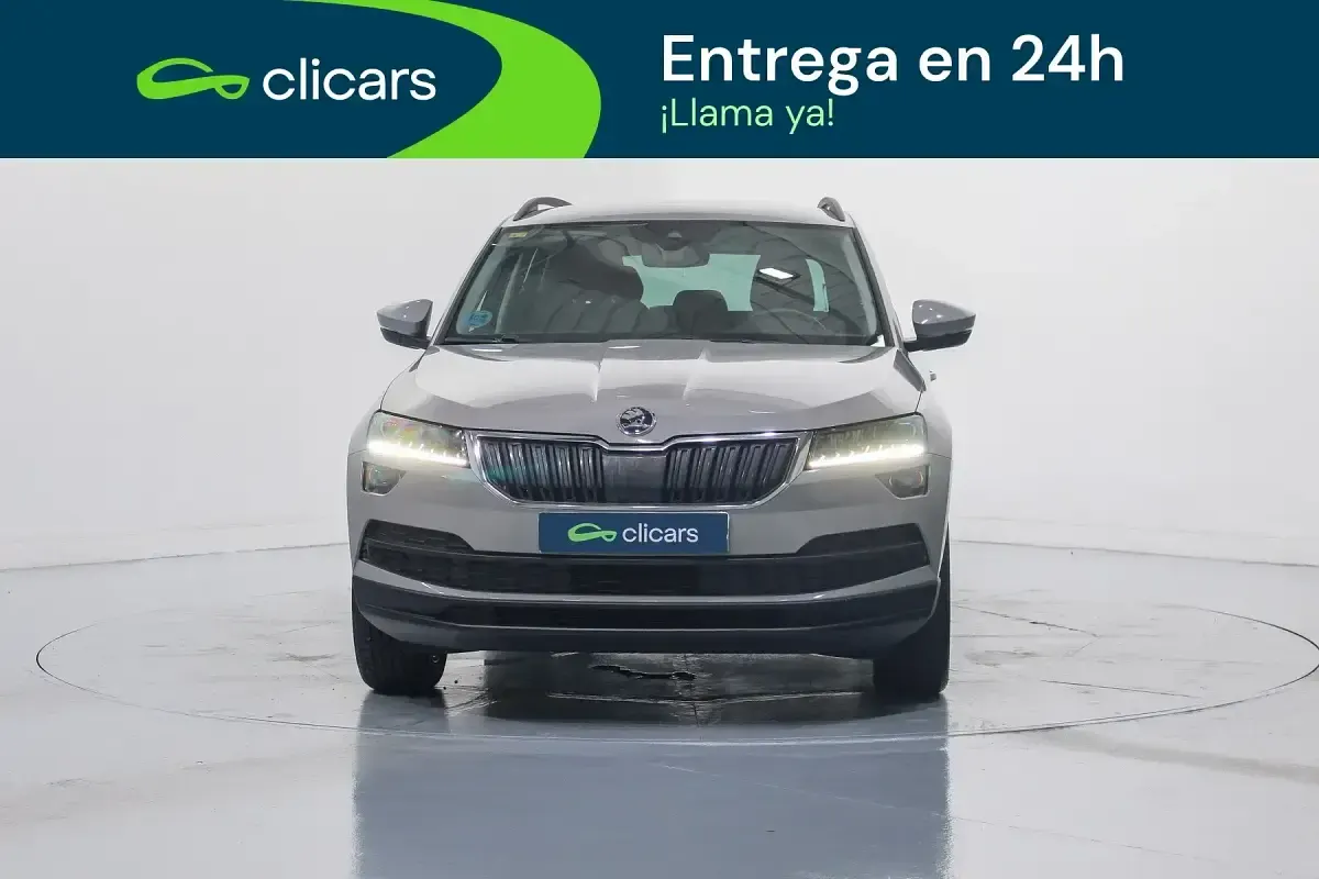 Usado Skoda Karoq 115 CV (84 kW) 2018 Gris SUV