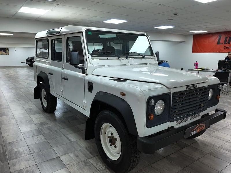 Usado Land Rover Defender SE 122 CV (89 kW) 2004 Blanco Familiar