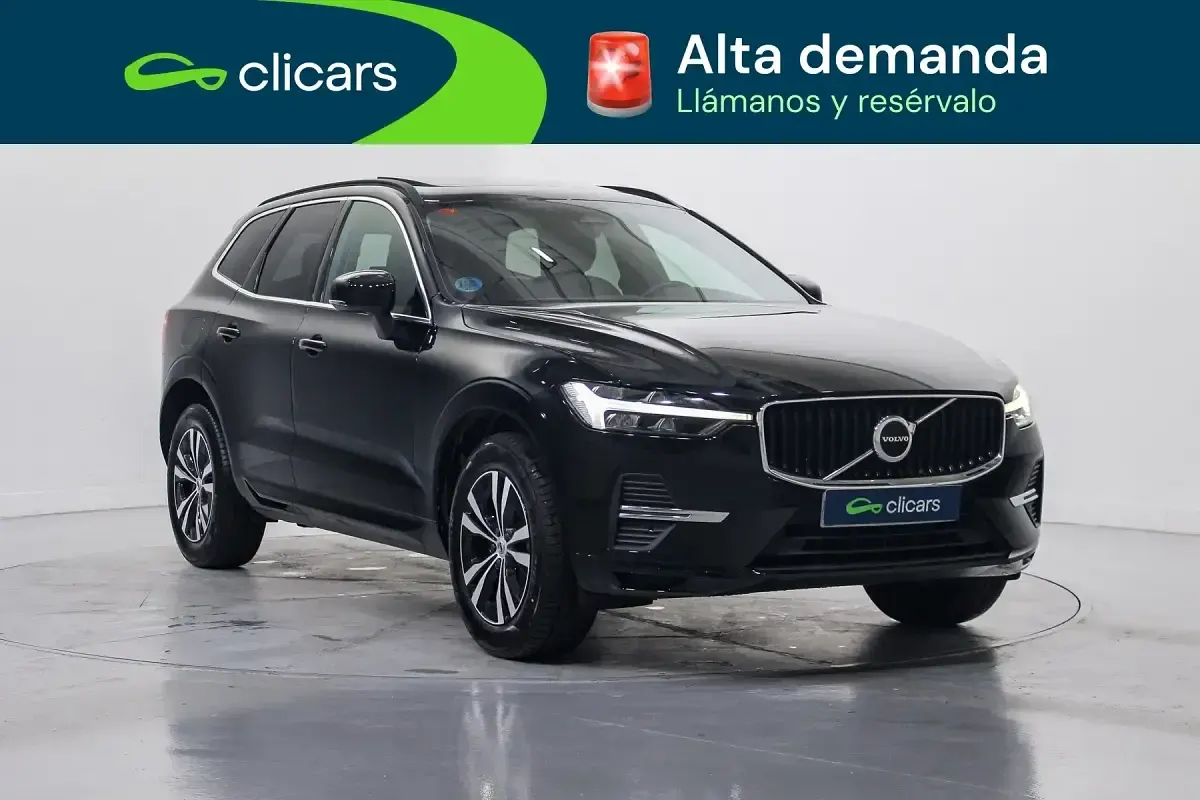 Usado Volvo XC60 Momentum 197 CV (144 kW) 2021 Blanco SUV