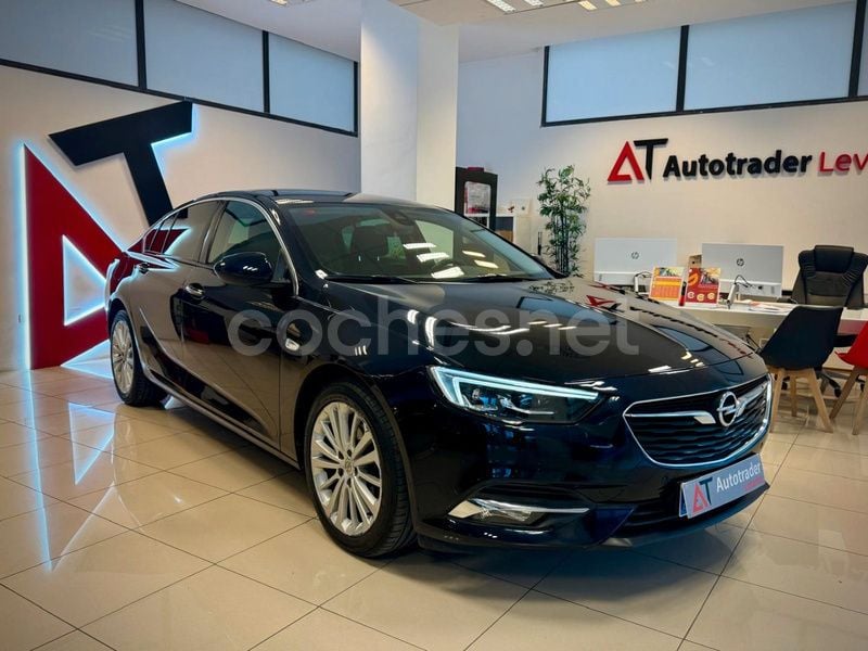 Negro Usado 2019 Opel Insignia Selective Berlina | 15.750 € (Precio justo) - Imagen 1/4