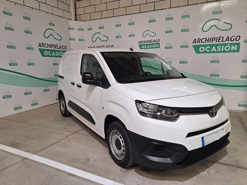 Usado Toyota Proace City City 100 CV (73 kW) 2021 Blanco Monovolumen