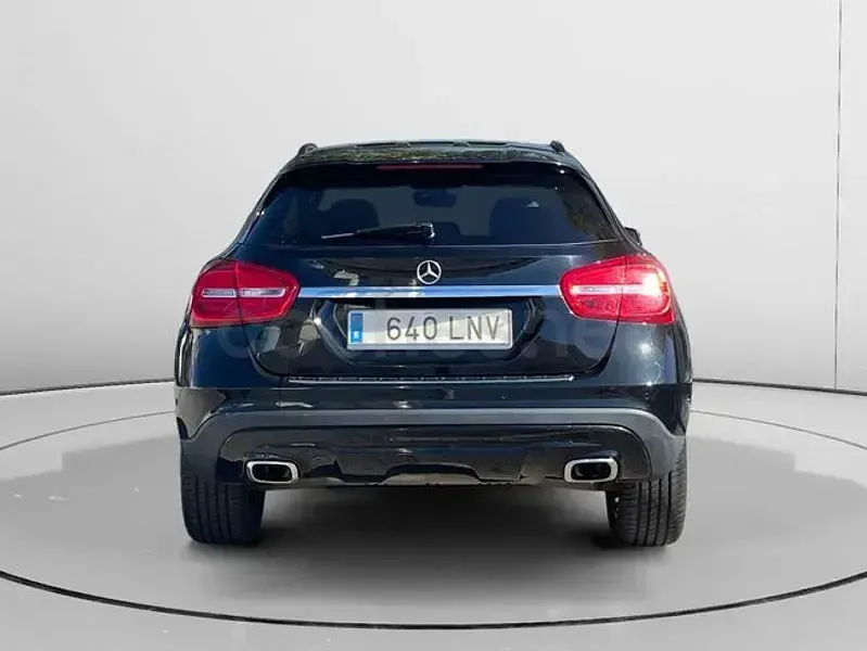 Usado Mercedes GLA220 Style 177 CV (130 kW) 2016 Negro SUV