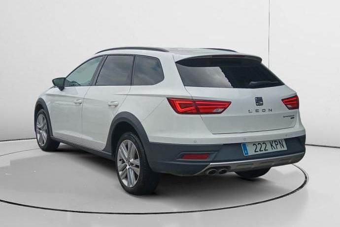 Usado Seat Leon X-Perience 4Drive 150 CV (110 kW) 2018 Familiar