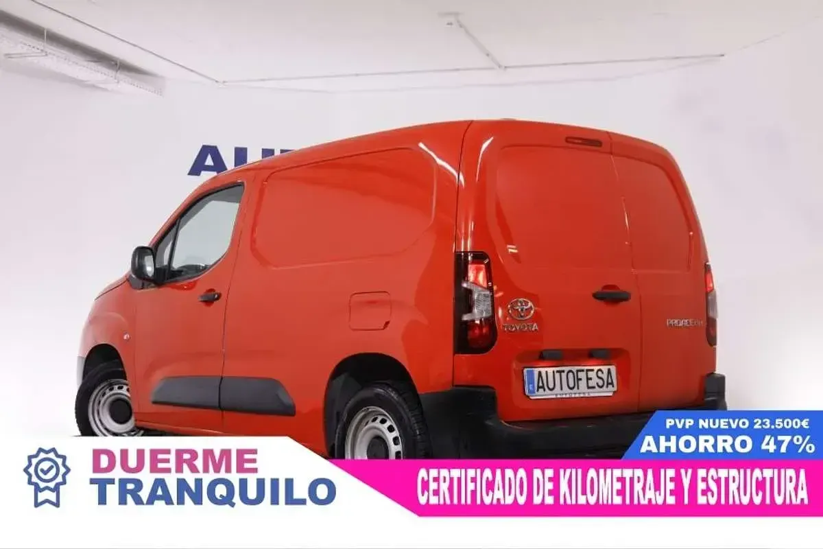 Usado Toyota Proace City 102 CV (75 kW) 2022 Blanco Monovolumen