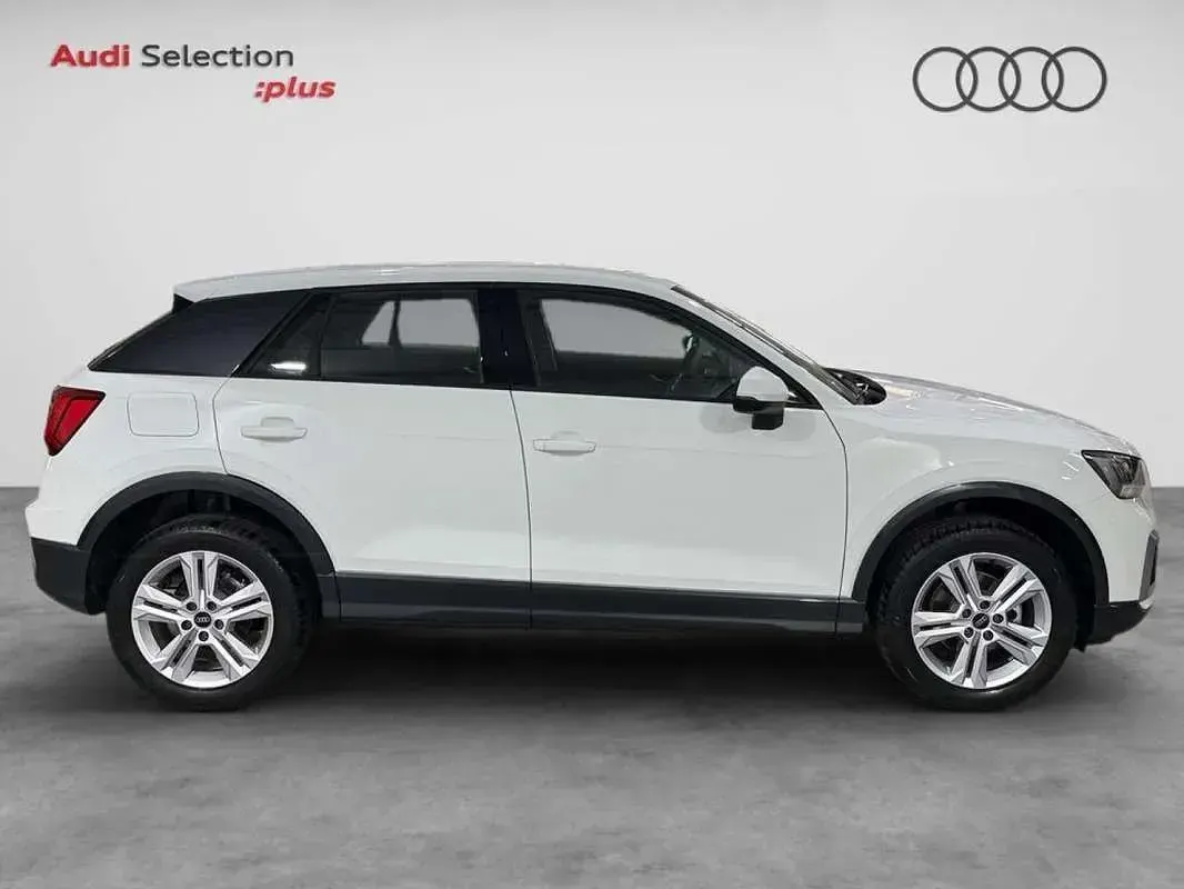 Usado Audi Q2 Advanced Plus 116 CV (85 kW) 2026 Blanco SUV
