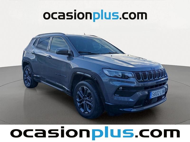 Usado Jeep Compass Limited 190 CV (139 kW) 2021 Gris SUV
