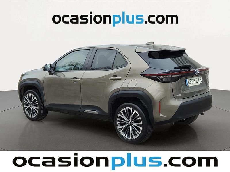 Usado Toyota Yaris Cross Style 116 CV (85 kW) 2021 Marrón SUV