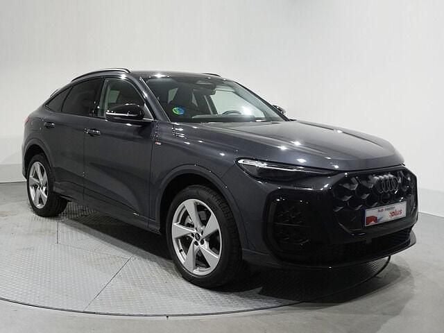Usado Audi Q5 Advanced 204 CV (150 kW) 2025 Gris SUV