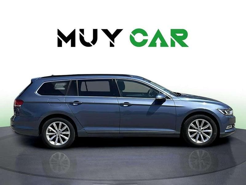 Usado VW Passat Advance 150 CV (110 kW) 2016 Azul Familiar