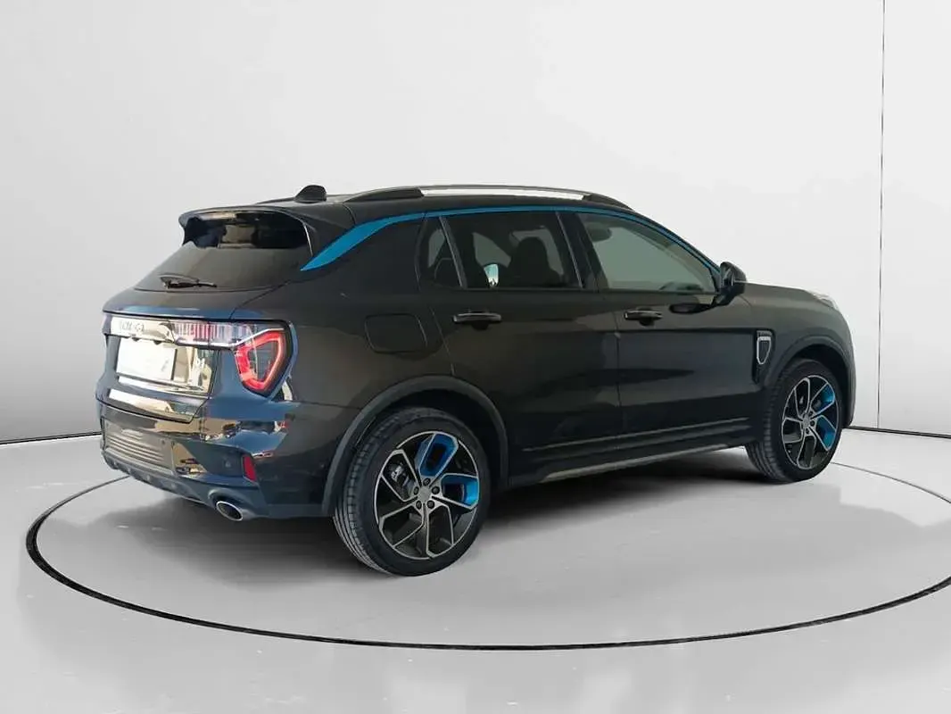 Usado Lynk & Co 01 179 CV (131 kW) 2022 Blanco SUV