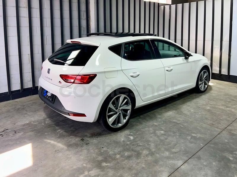Usado Seat Leon FR 184 CV (135 kW) 2015 Blanco Berlina